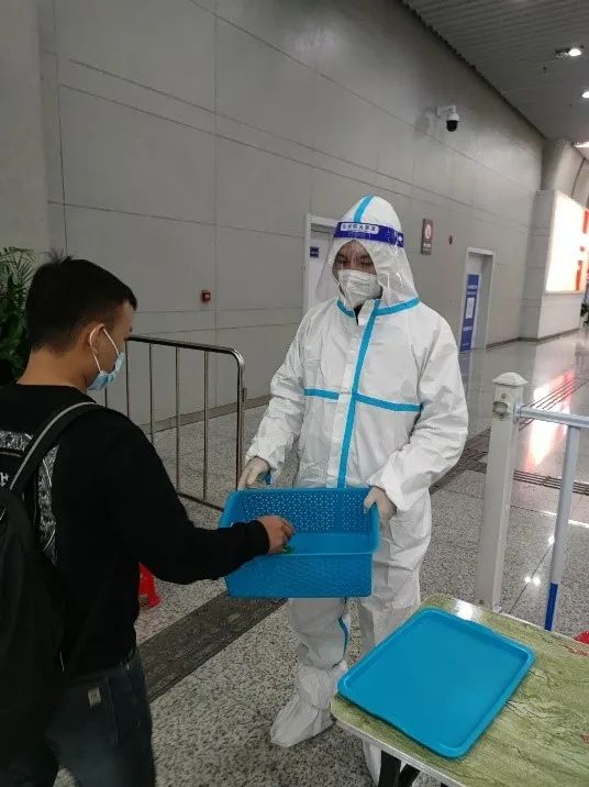 齐心战“疫” | 云顶集团科技运维团队连续包管客户精准抗疫 齐心战“疫” | 云顶集团科技运维团队连续包管客户精准抗疫