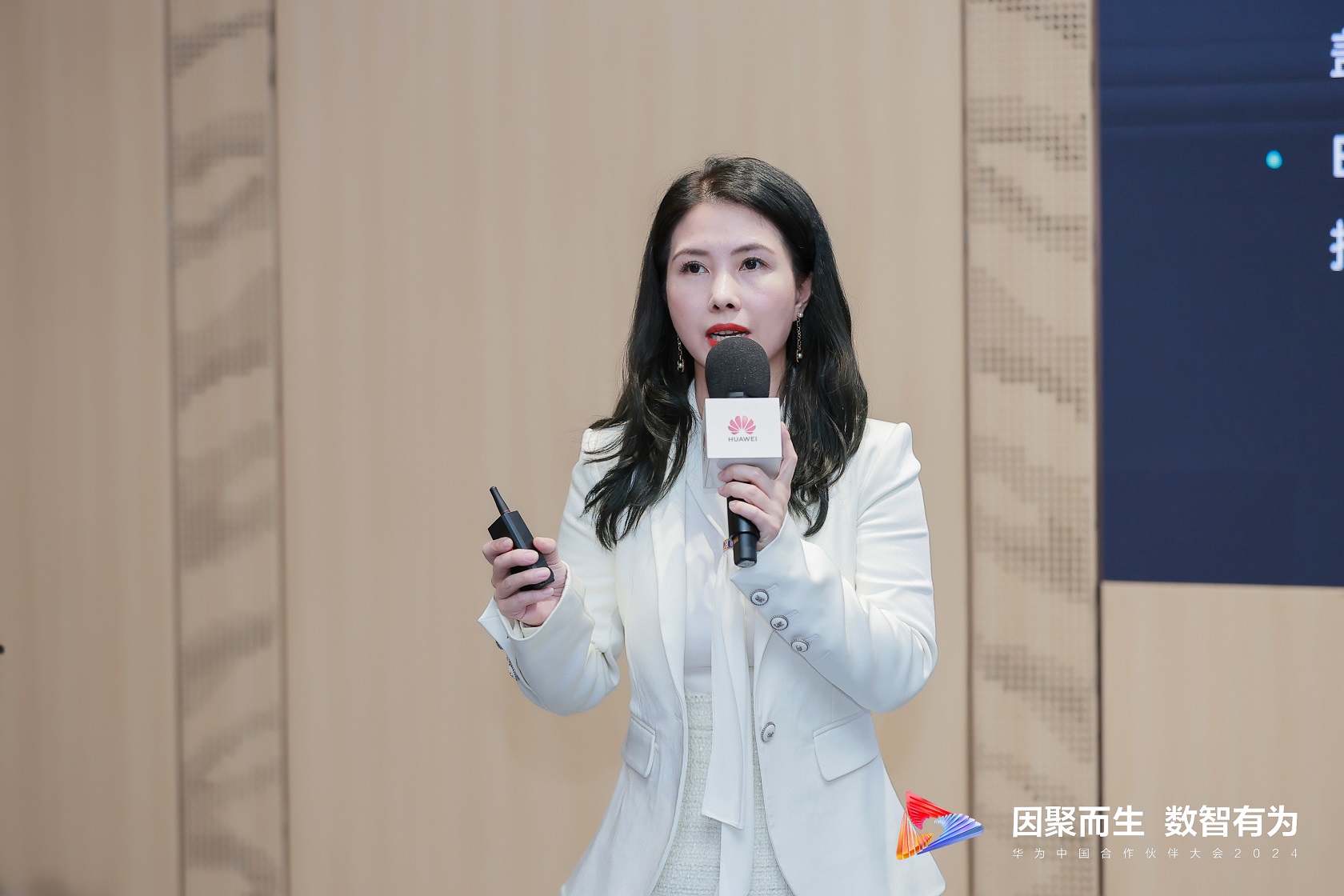 聚焦公共宁静数智化转型 | 云顶集团科技亮相华为中国相助同伴大会2024 聚焦公共宁静数智化转型 | 云顶集团科技亮相华为中国相助同伴大会2024